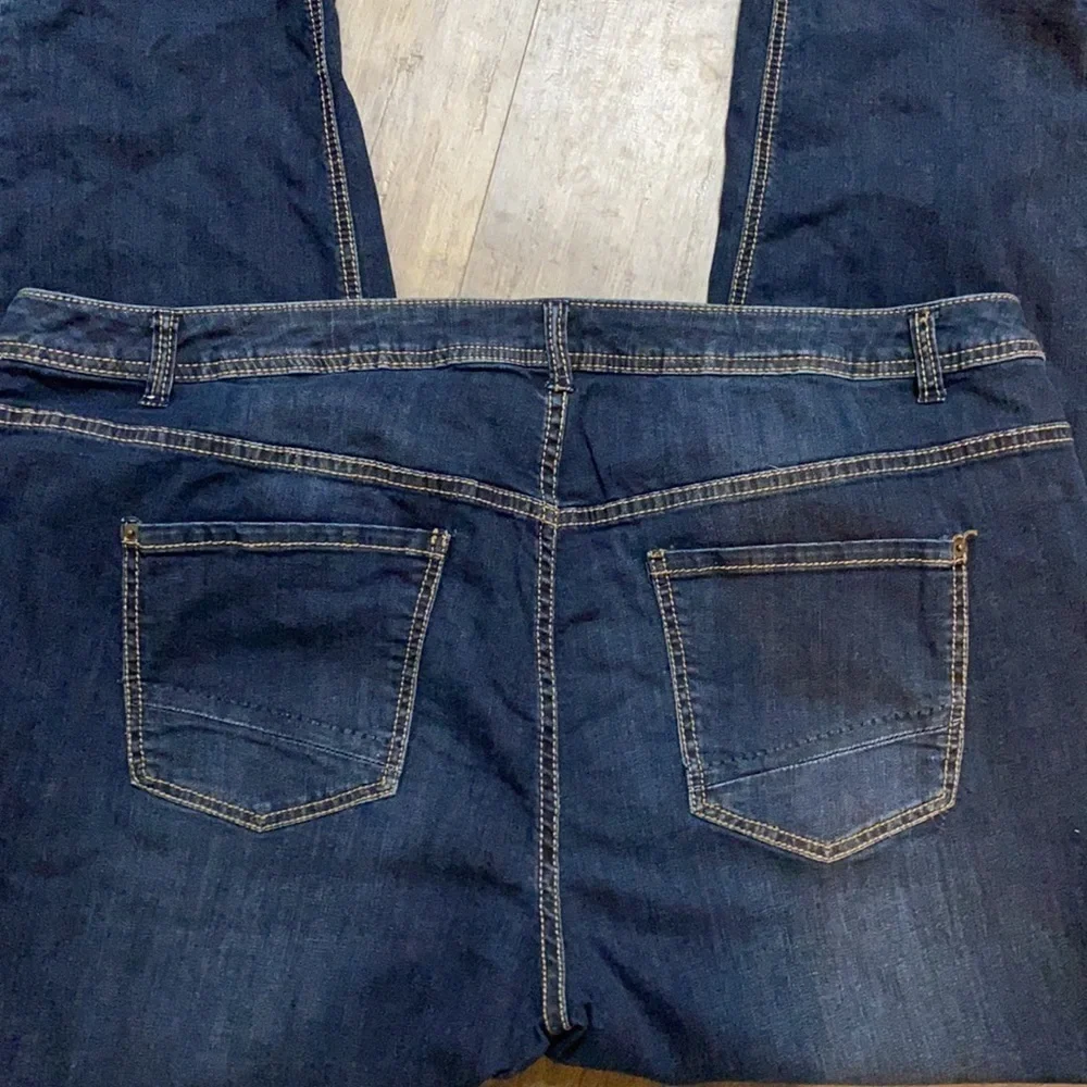 Lane Bryant size 28 straight leg jeans